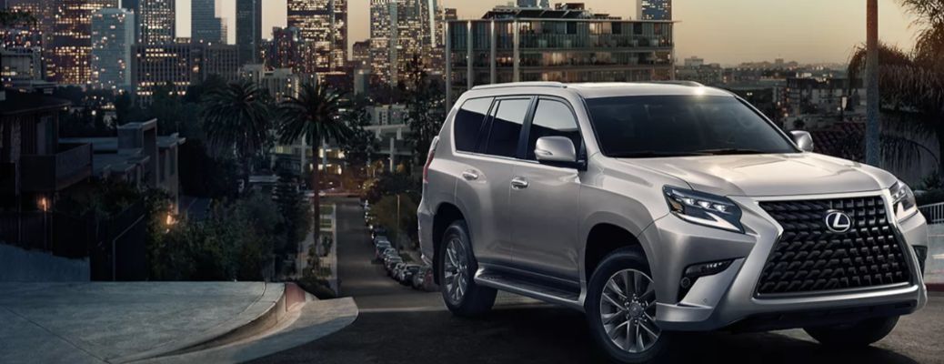 Front three-quarter view of the 2023 Lexus GX on road