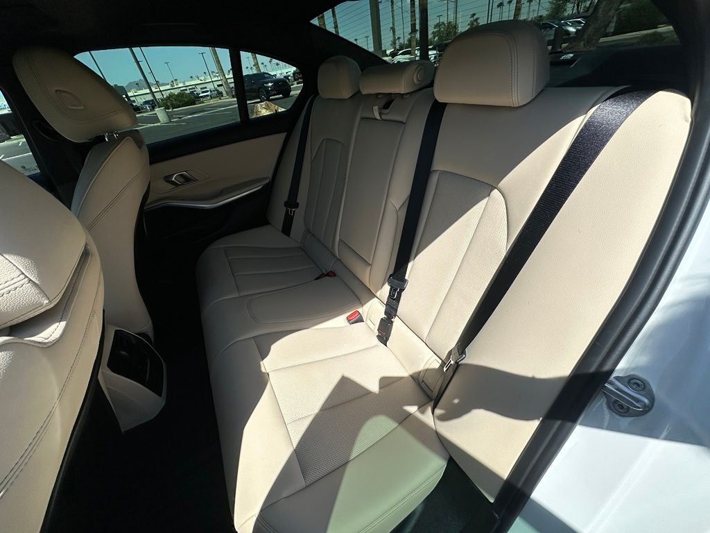 2025 BMW 3 Series 330i