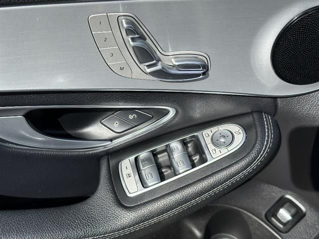 2019 Mercedes-Benz C 300 C 300