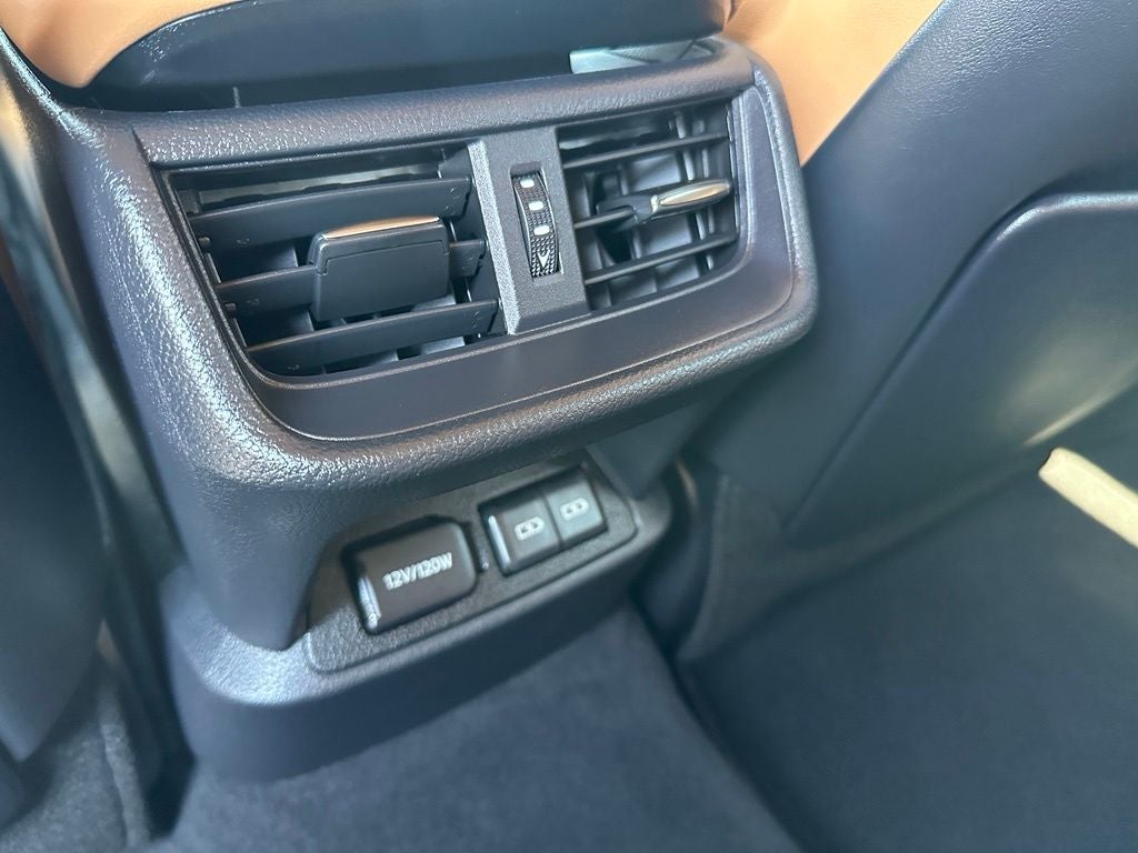 2025 Lexus ES 300h Luxury