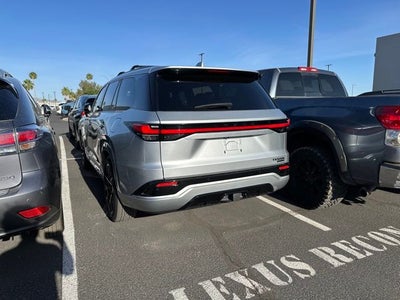 2025 Lexus TX 500h F SPORT Premium