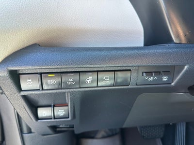2023 Toyota Sienna Platinum 7 Passenger
