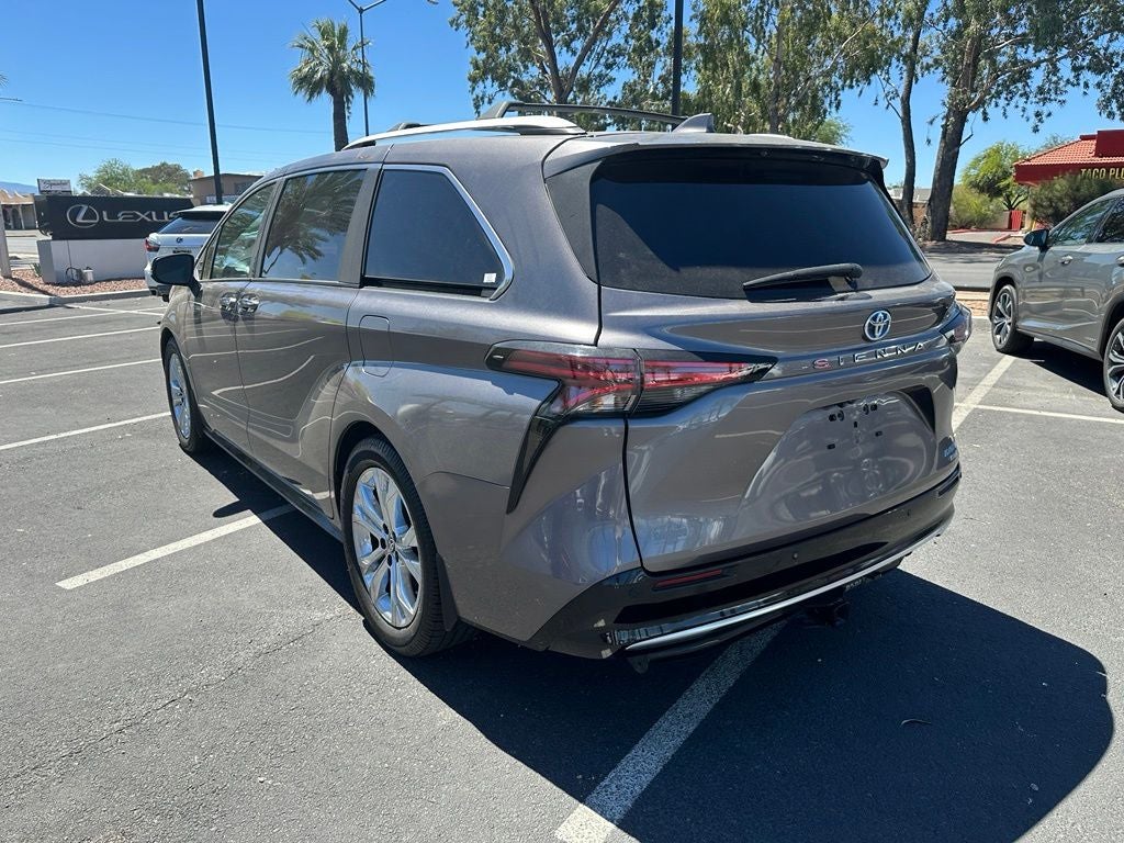 2023 Toyota Sienna Platinum 7 Passenger