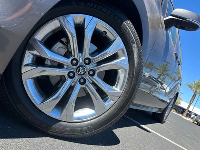 2023 Toyota Sienna Platinum 7 Passenger