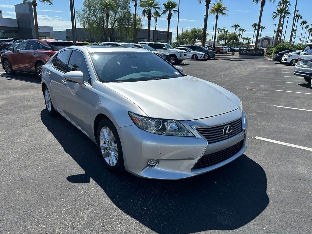 2014 Lexus ES 300h