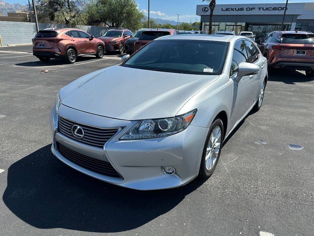 2014 Lexus ES 300h
