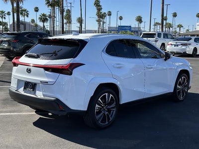 2026 Lexus UX 300h Premium