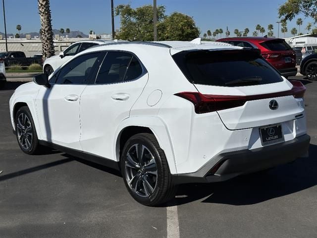 2026 Lexus UX 300h Premium