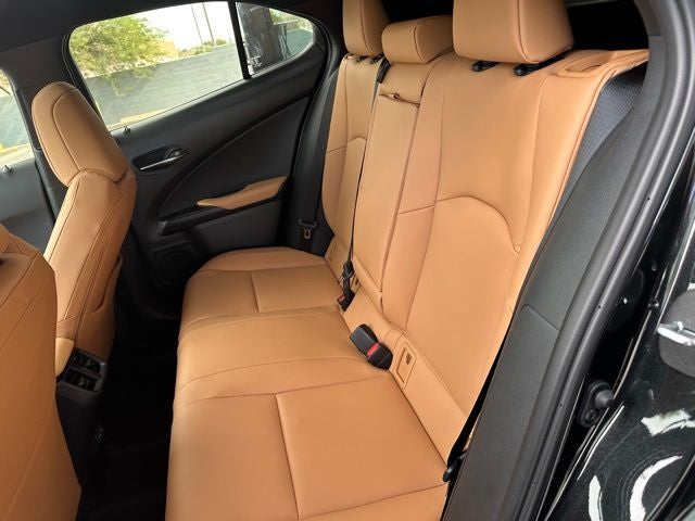 2026 Lexus UX 300h Premium