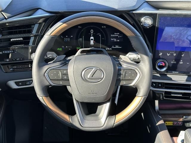 2026 Lexus RX 450h+ Luxury