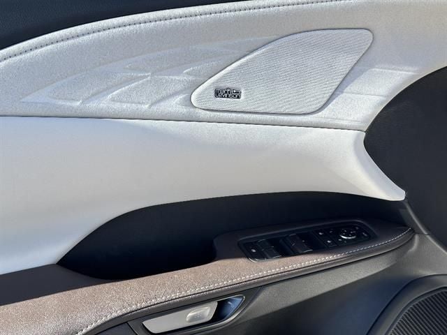 2026 Lexus RX 450h+ Luxury