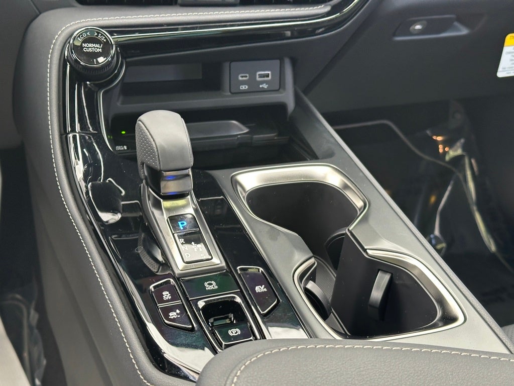 2026 Lexus NX F SPORT Handling