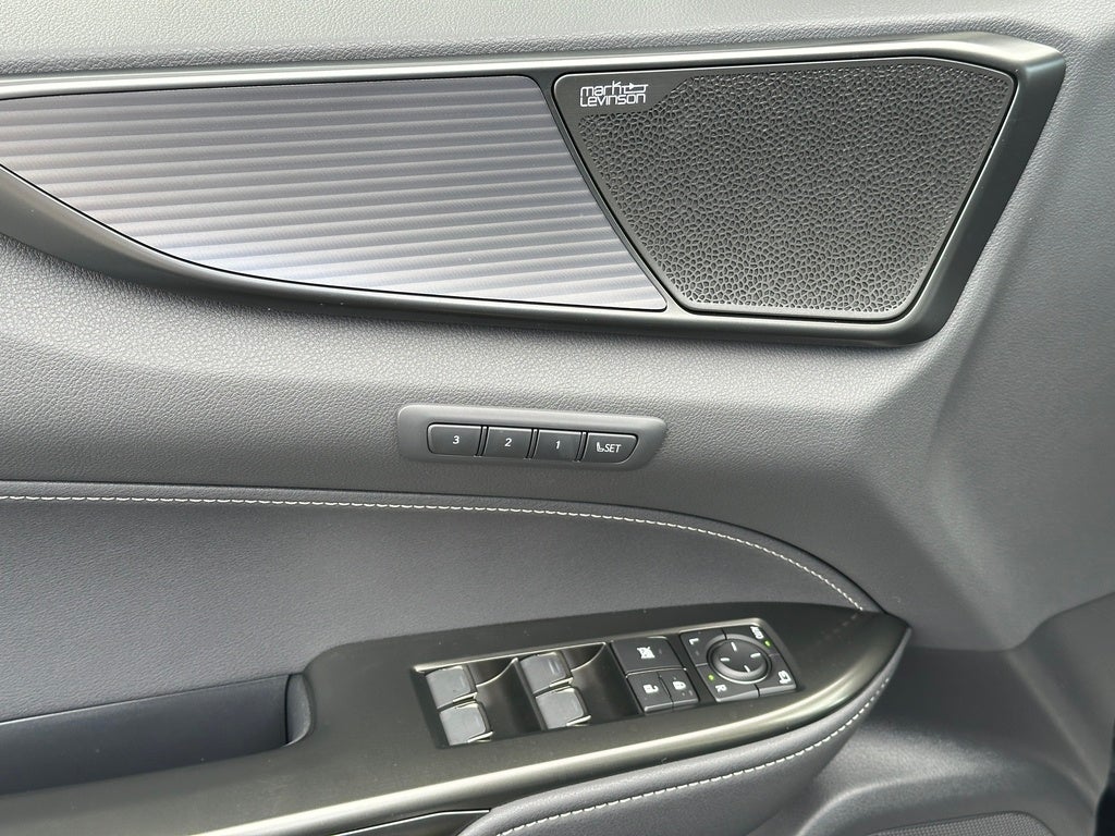 2026 Lexus NX F SPORT Handling