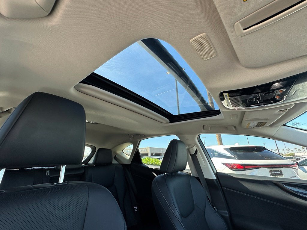 2025 Lexus NX 350h Premium