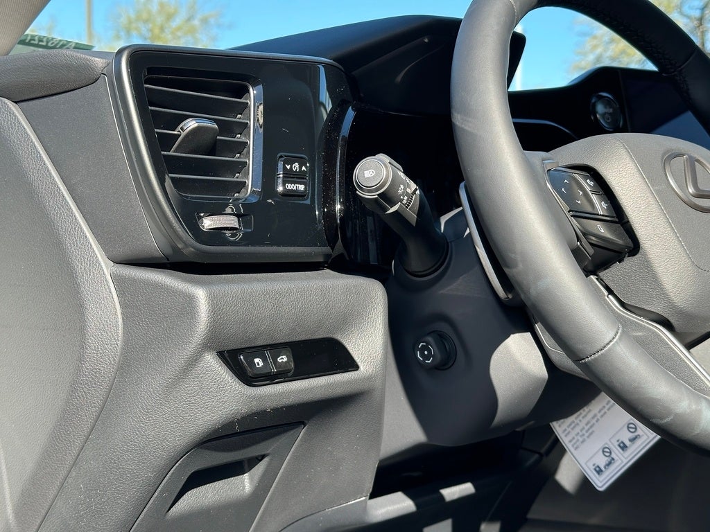 2026 Lexus NX 350h NX 350h Luxury