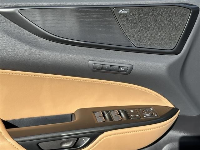 2026 Lexus NX 450h+ Luxury