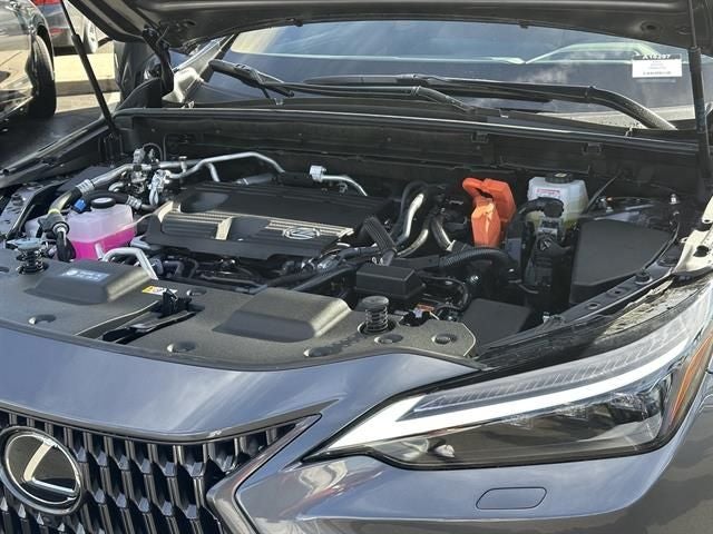 2026 Lexus NX 450h+ Luxury