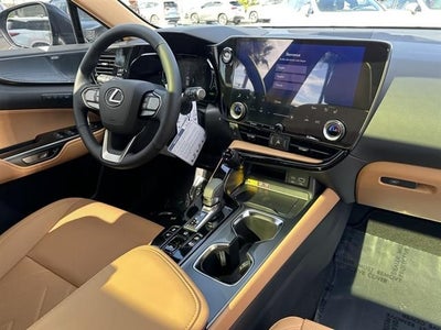 2026 Lexus NX 450h+ Luxury