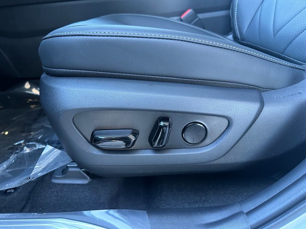 2026 Lexus NX 450h+ Premium