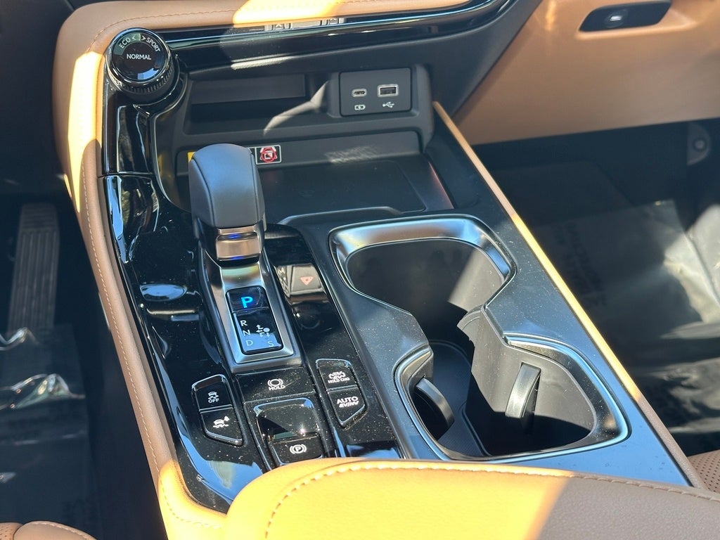 2026 Lexus NX NX 450h+ Luxury