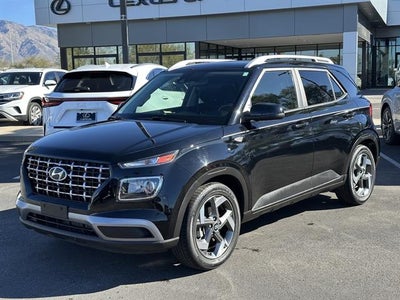 2022 Hyundai Venue SEL