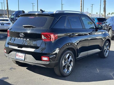 2022 Hyundai Venue SEL
