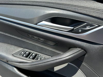 2022 BMW 5 Series M550i xDrive