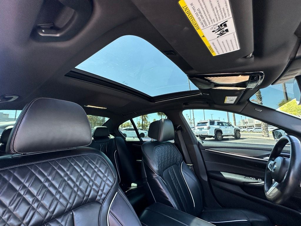 2022 BMW 5 Series M550i xDrive