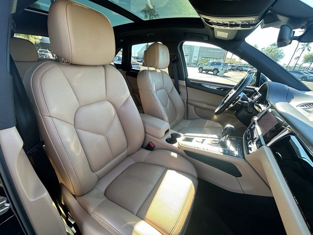 2021 Porsche Macan S