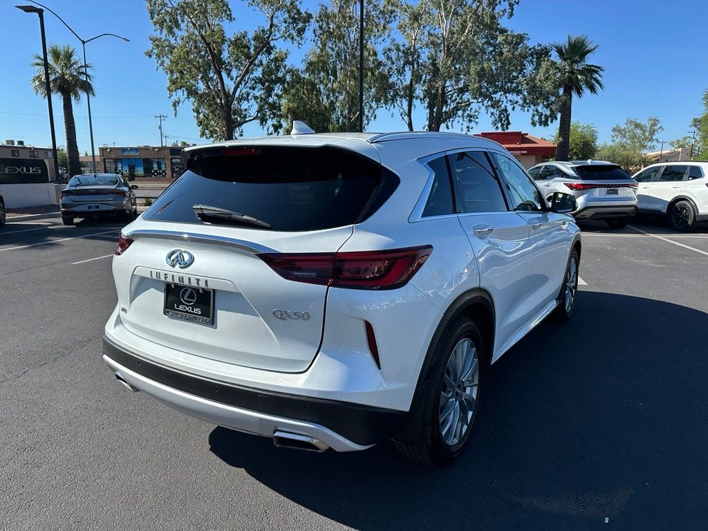 2023 INFINITI QX50 LUXE
