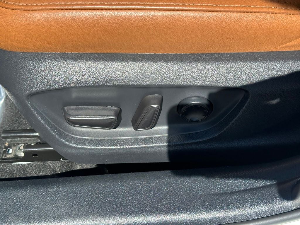 2020 Toyota Avalon Limited