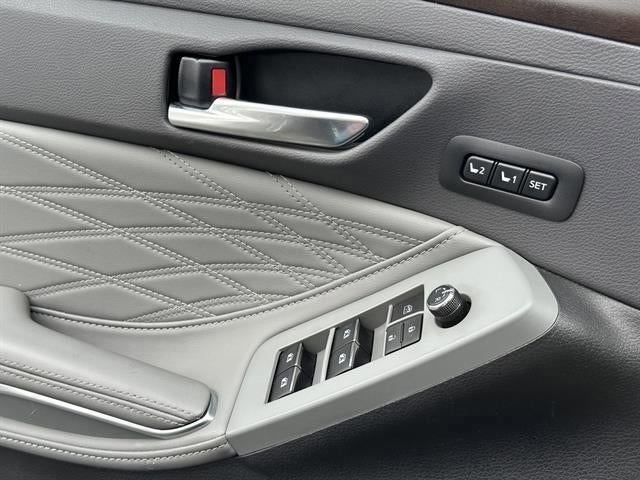 2020 Toyota Avalon Limited