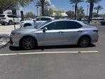 2022 Toyota Camry Hybrid XLE