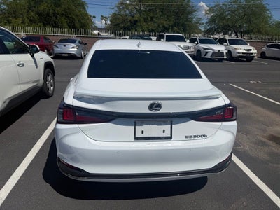 2024 Lexus ES 300h
