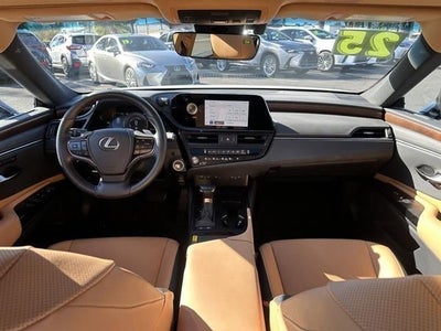 2025 Lexus ES ES 300h FWD