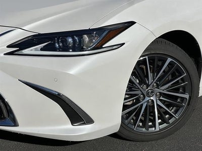 2025 Lexus ES ES 300h FWD