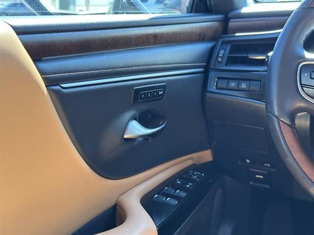 2024 Lexus ES 350 Ultra Luxury