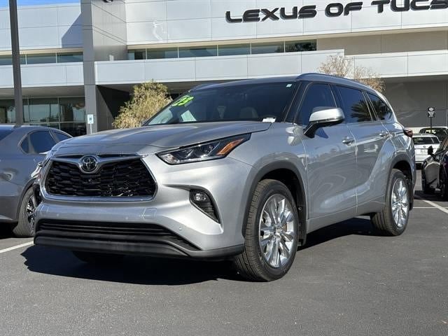 2023 Toyota Highlander L