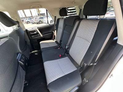 2022 Toyota 4Runner SR5