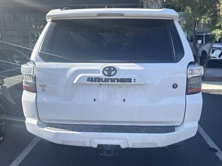 2022 Toyota 4Runner SR5