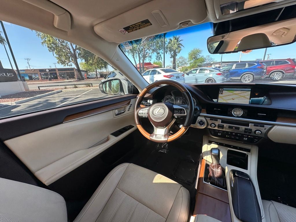 2018 Lexus ES 300h