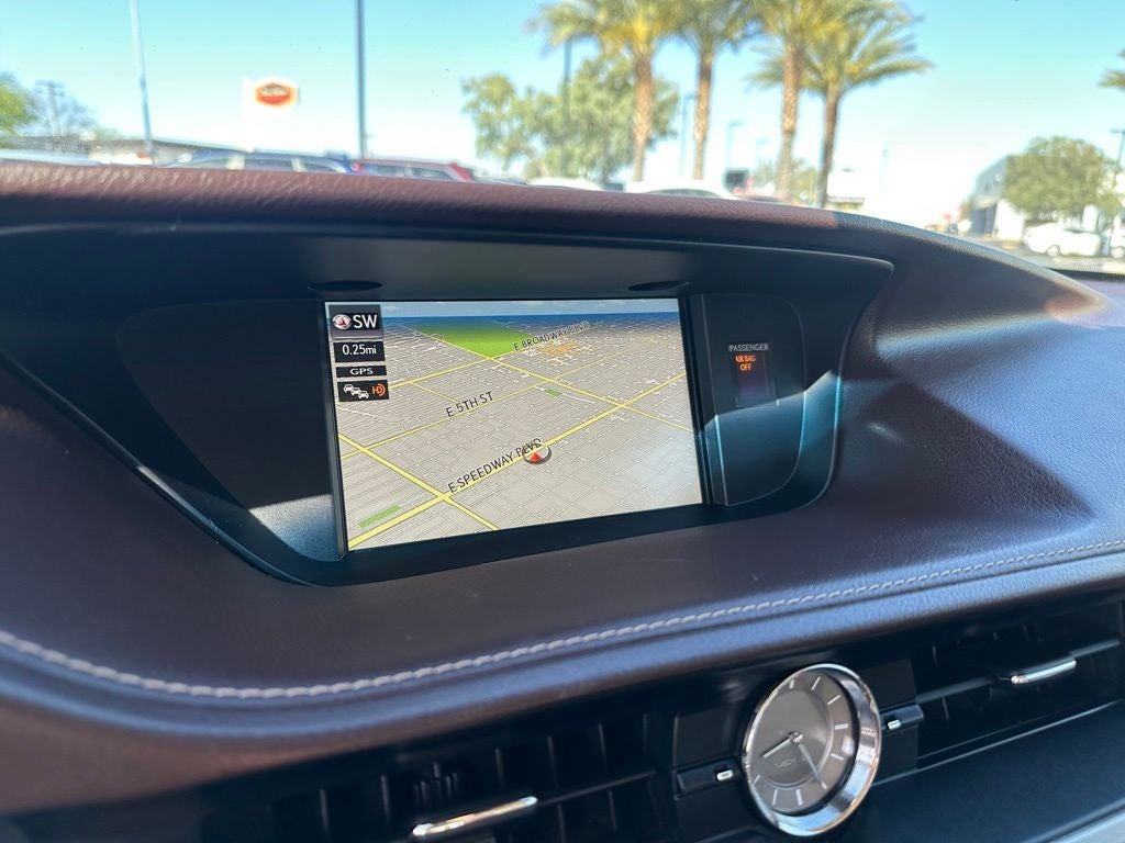 2018 Lexus ES 300h