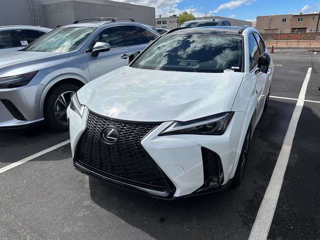 2023 Lexus UX 250h F SPORT Handling