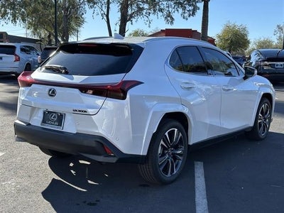 2025 Lexus UX 300h PREMIUM