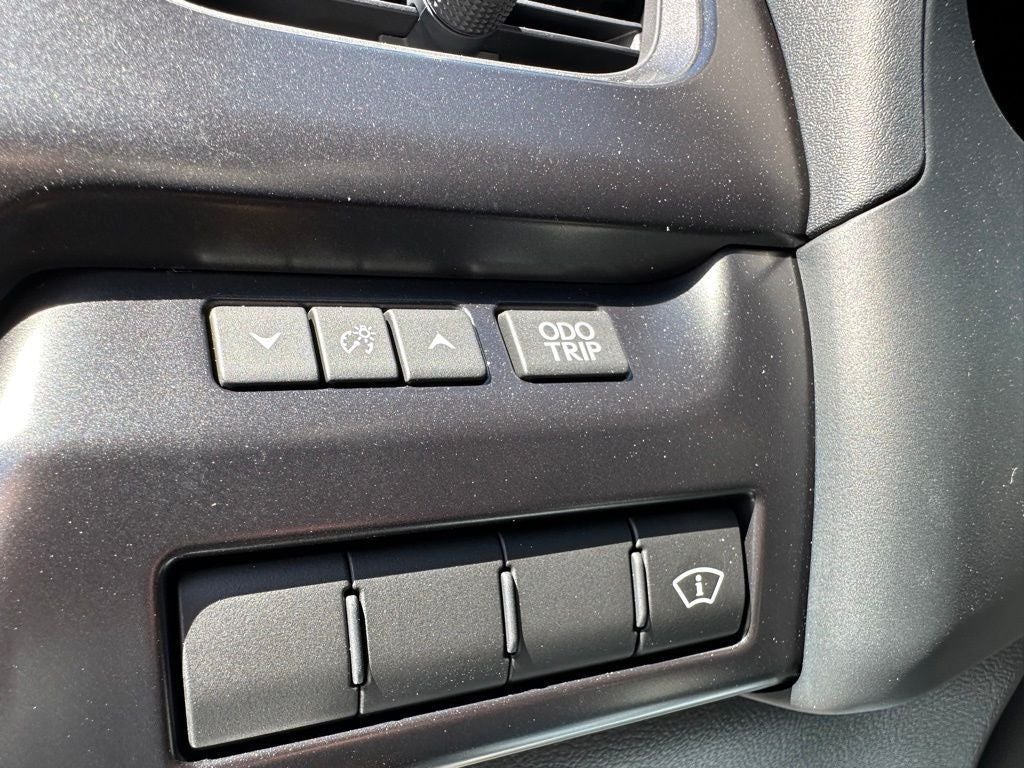 2026 Lexus UX 300h Premium