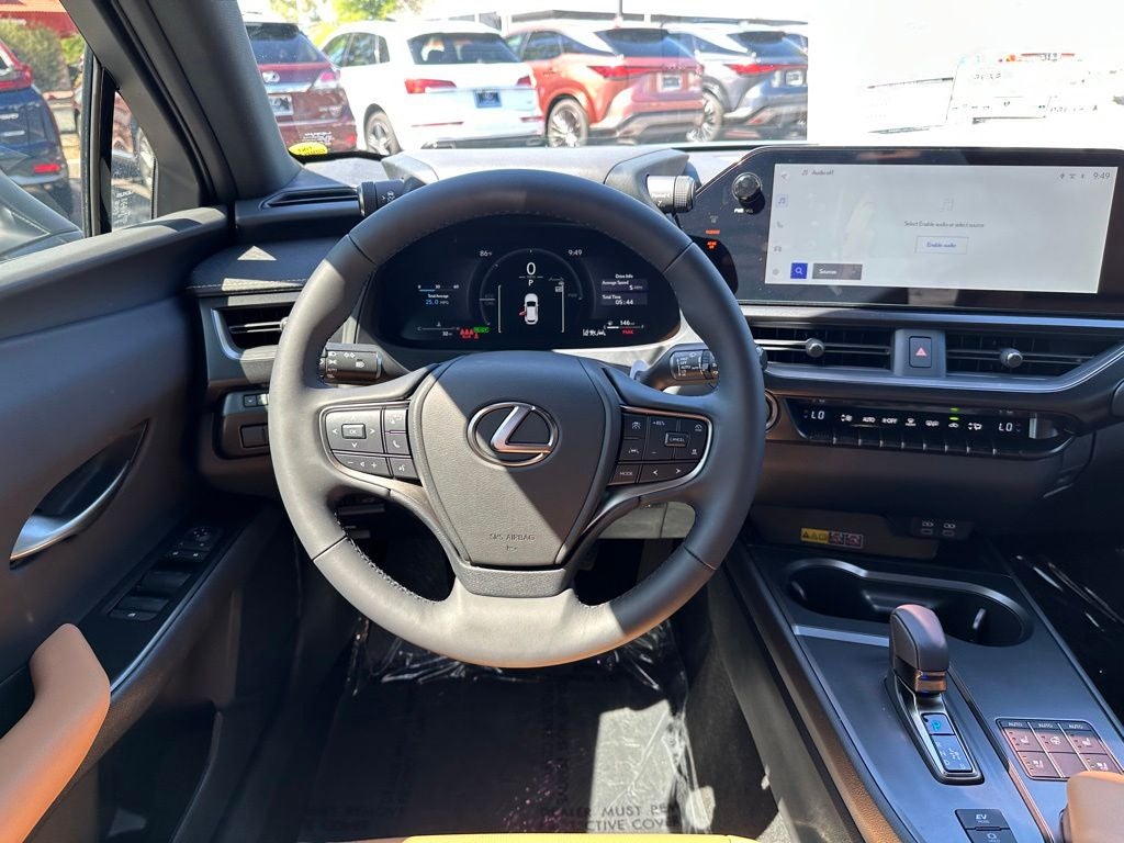 2026 Lexus UX 300h Premium