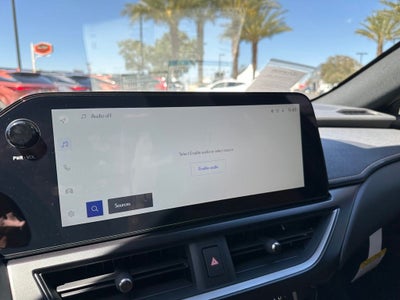 2026 Lexus UX 300h Premium