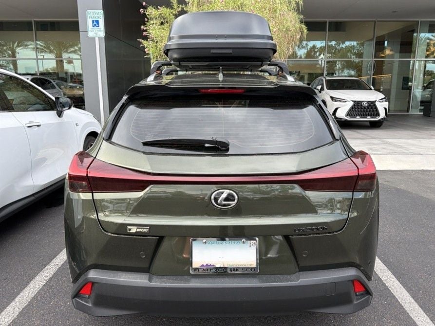 2025 Lexus UX 300h Premium