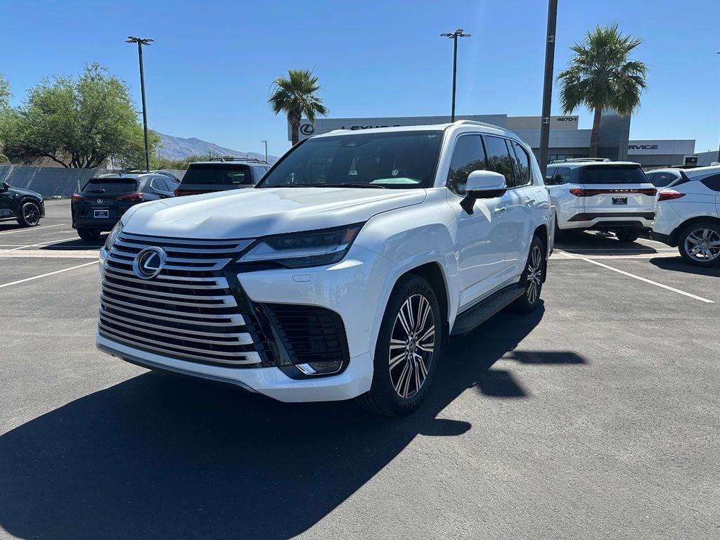 2026 Lexus LX 700h Luxury