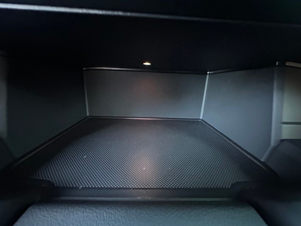 2026 Lexus LX 700h Luxury